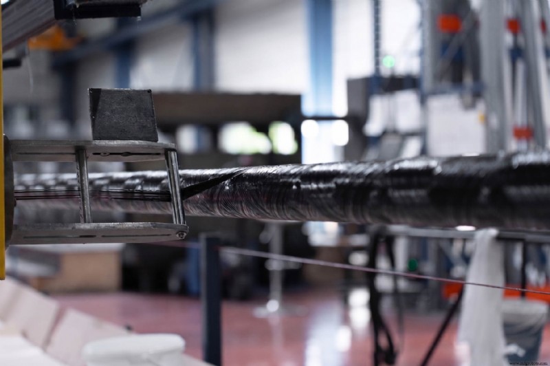 Epsilon Composite Celebra 100.000 Tubos de Fibra de Carbono K1, Demonstrando Maestria em Manufatura Avançada de Compósitos
