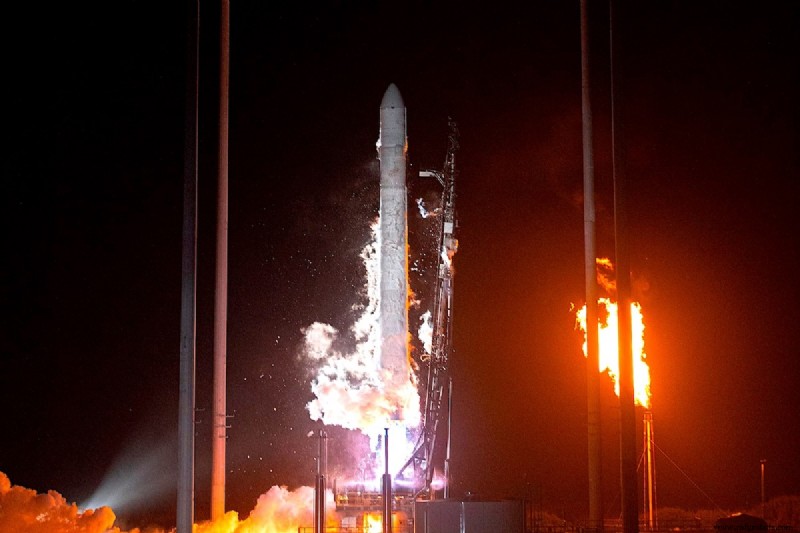 As 13 Maiores Empresas de Foguetes Moldando a Economia Espacial em 2026