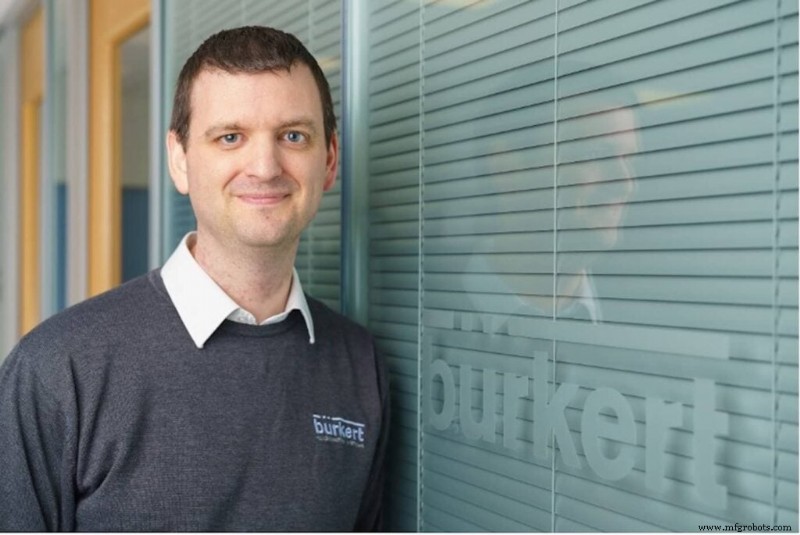 Reduza em 80% a Energia de Resfriamento de Data Centers com Válvulas Solenoides Kick & Drop