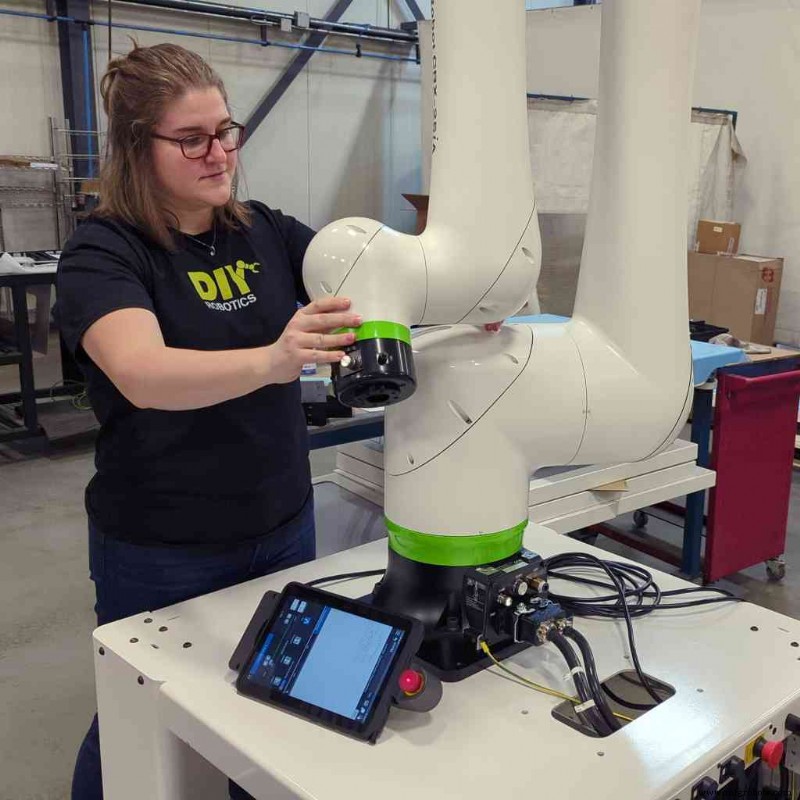 Por Que Cobots São um Divisor de Águas para a Manufatura Moderna