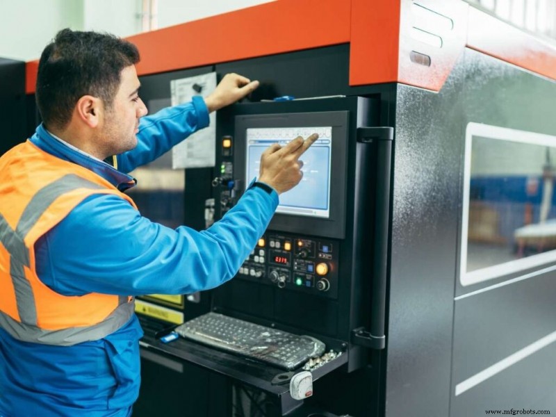 Domine a Operação de Máquina CNC: Do Iniciante ao Profissional