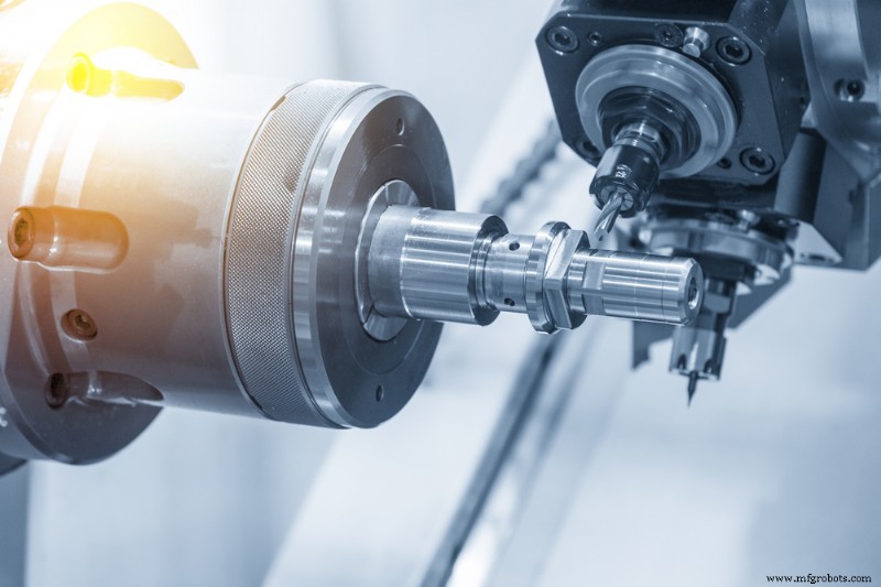 Fresamento CNC vs. Torneamento CNC: Como Escolher o Melhor Processo de Usinagem