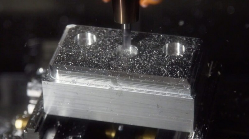 Usinagem CNC 101: Fundamentos, Tipos e Integração com Fusion