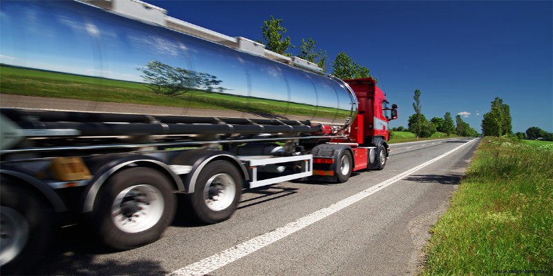 Maximize a Eficiência de Combustível na Sua Frota Comercial a Diesel