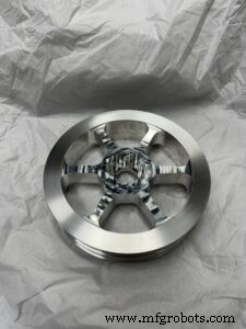 Rapid Axis Impulsiona a Equipe Horizon s Calypso com Peças de Precisão para Dominação no BattleBots